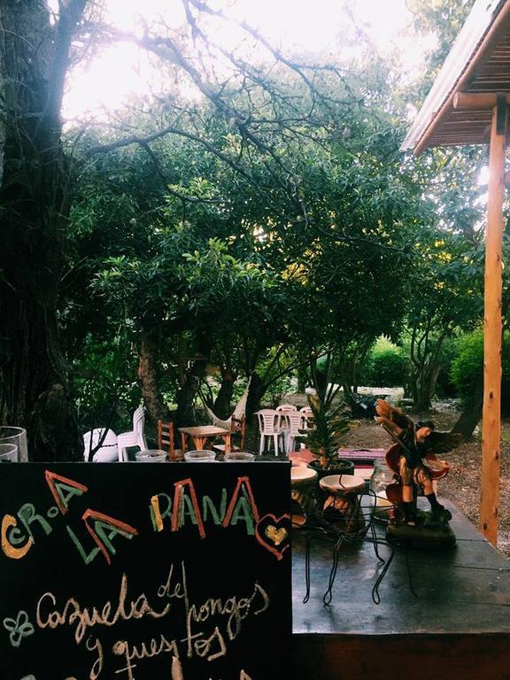 Hotel Croa La Rana Yacanto Exterior foto